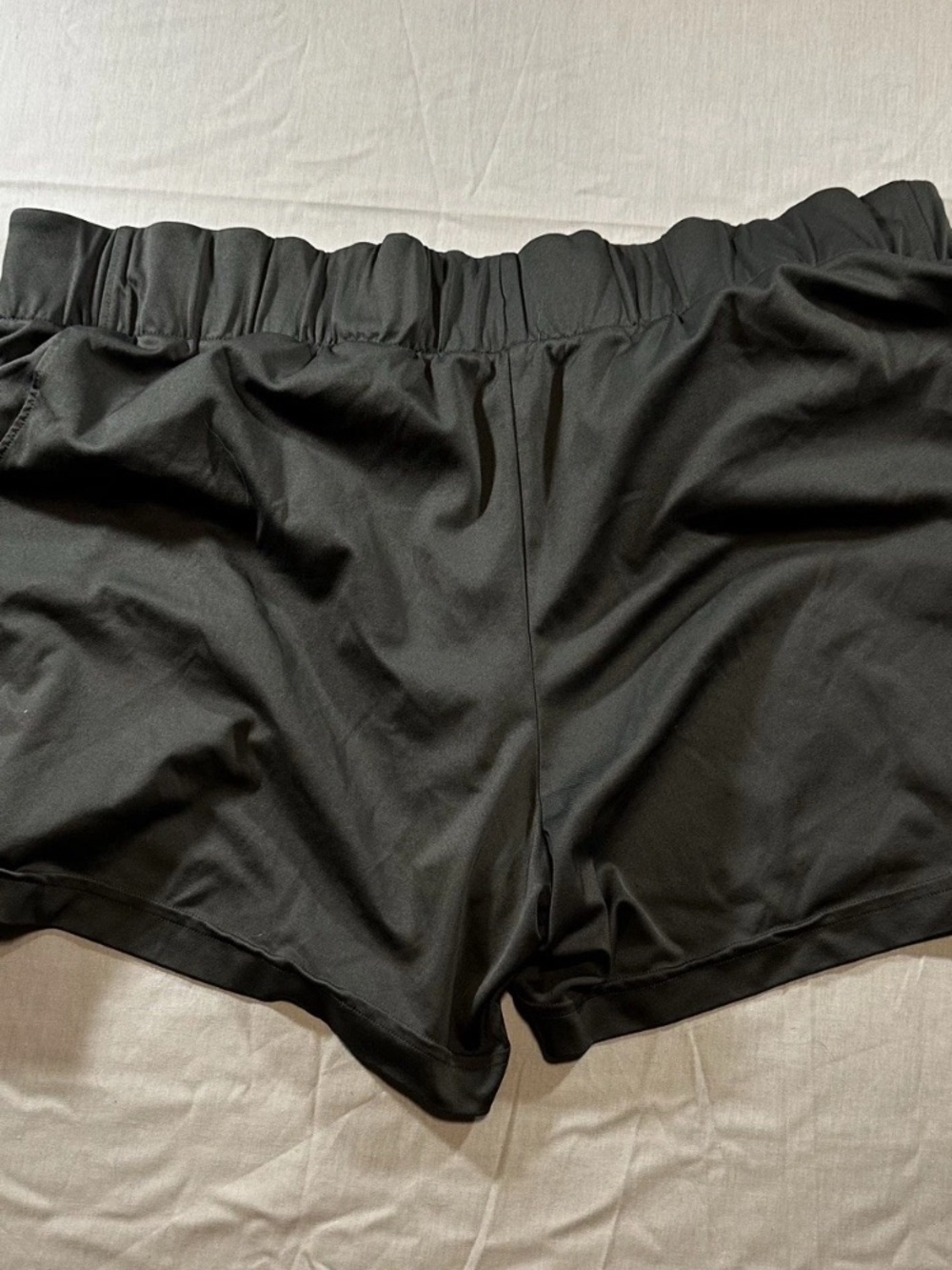 Under Armour Black Women's Athletic Shorts with Elastic Waistband